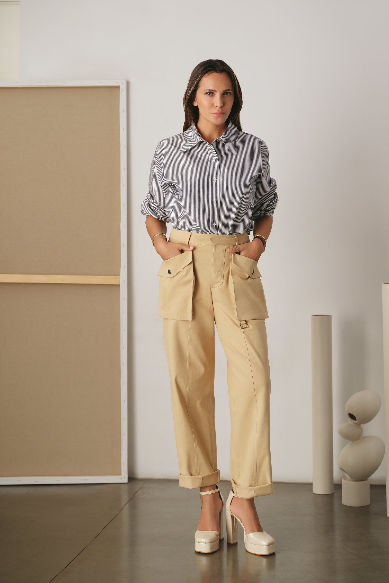 Adl Moda Tutkusu Fermuar Detaylı Geniş Kesim Pantolon. 1